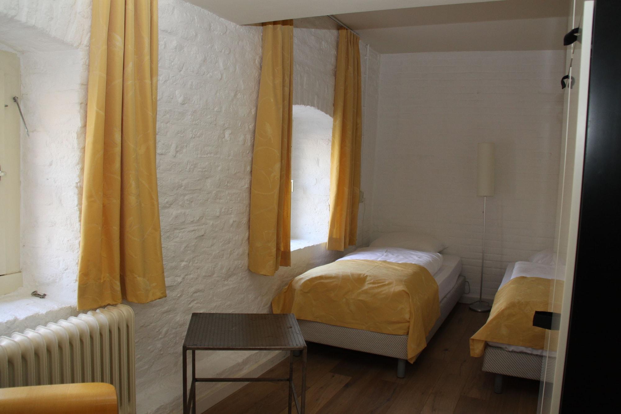 เฟลทเชอร์ โฮเต็ล เรสเทอรองต์ คาสตีล เอเรนสไตน์ Hotel แคร์คาเดอ ภายนอก รูปภาพ